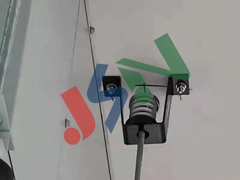 大參林行政樓風機箱減振項目